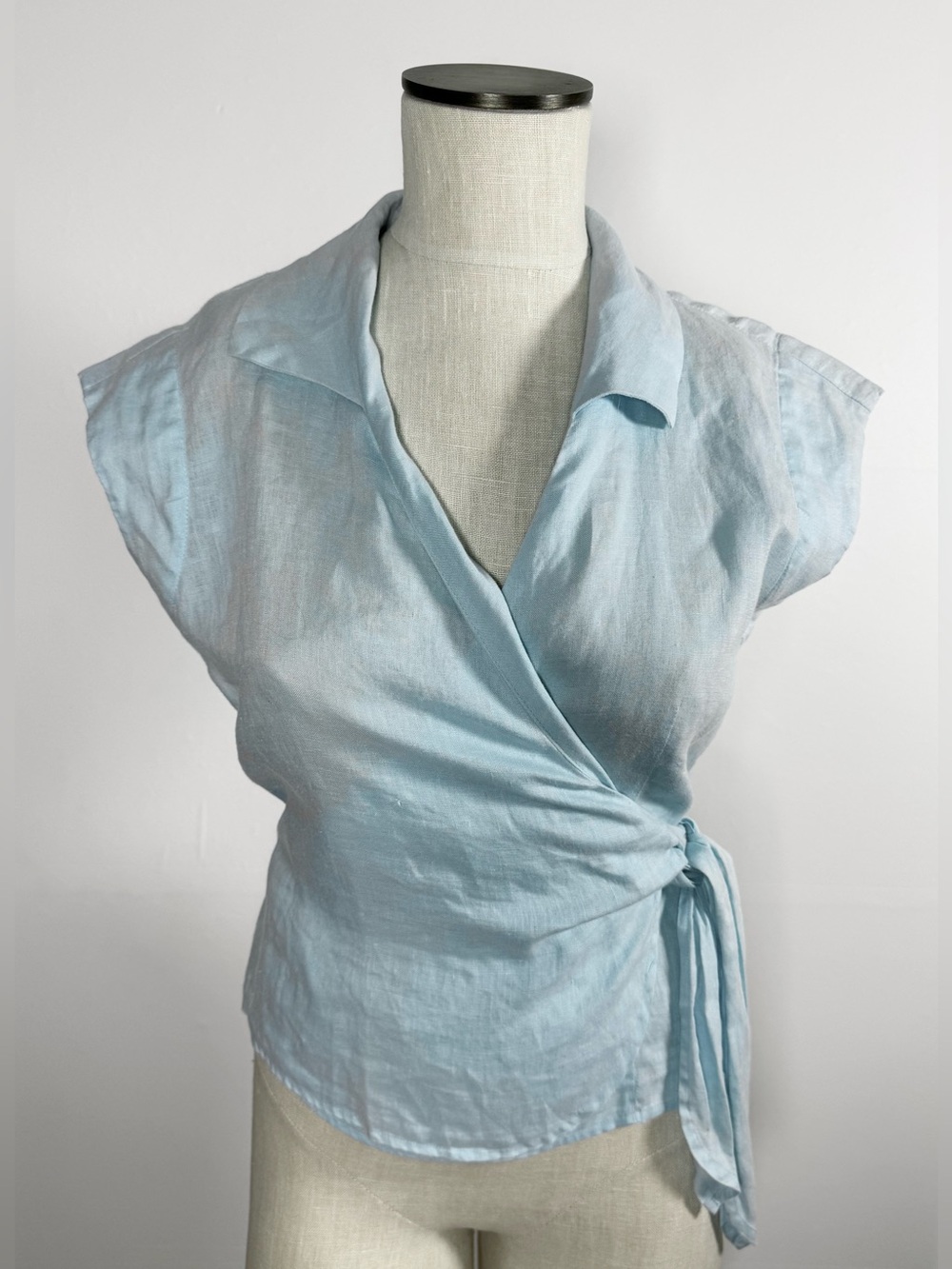 Alexandra Bartlett Sky Blue Linen Collared Short Sleeve Wrap Top Sz S